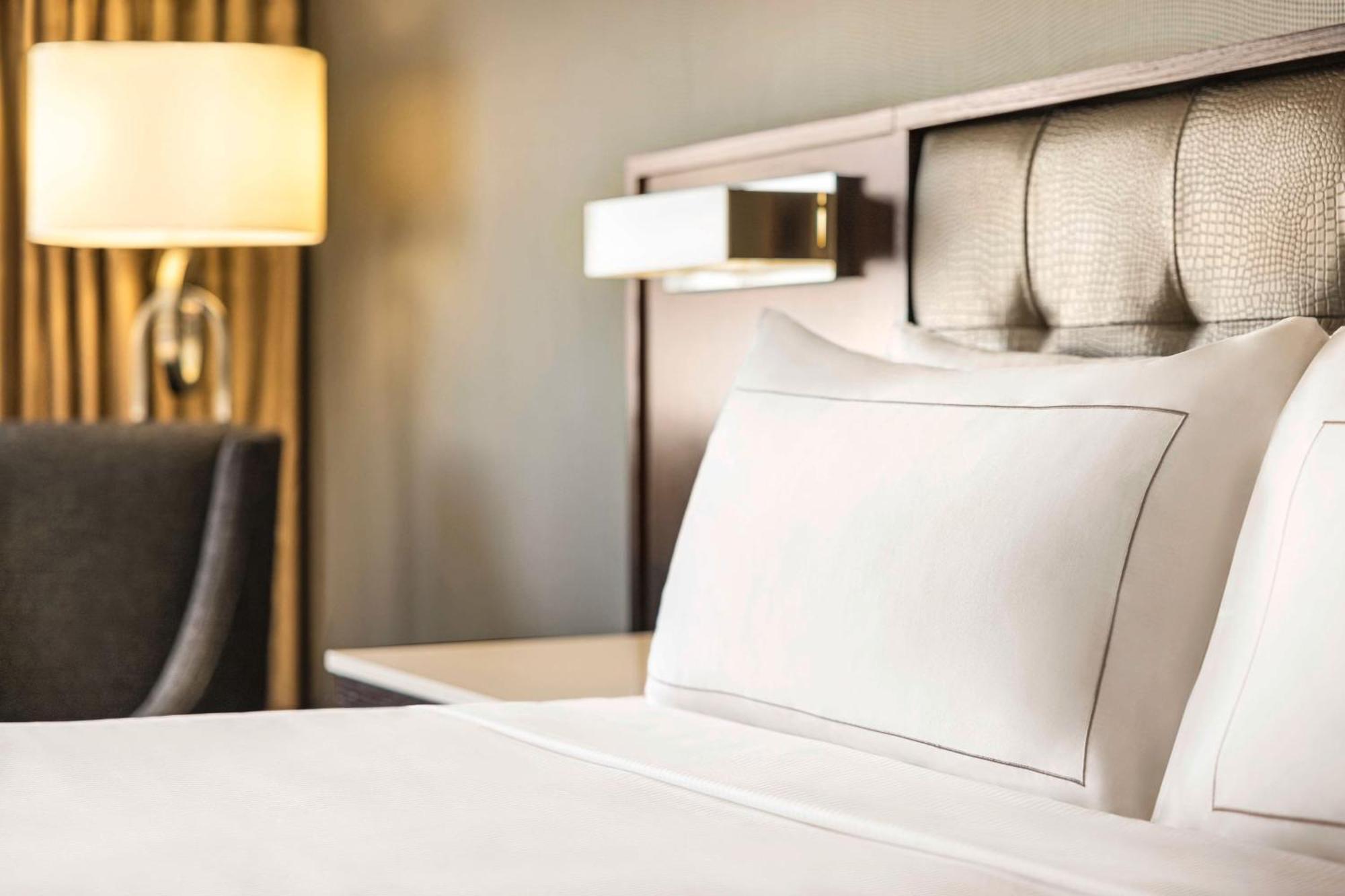 Hilton Philadelphia City Avenue Esterno foto