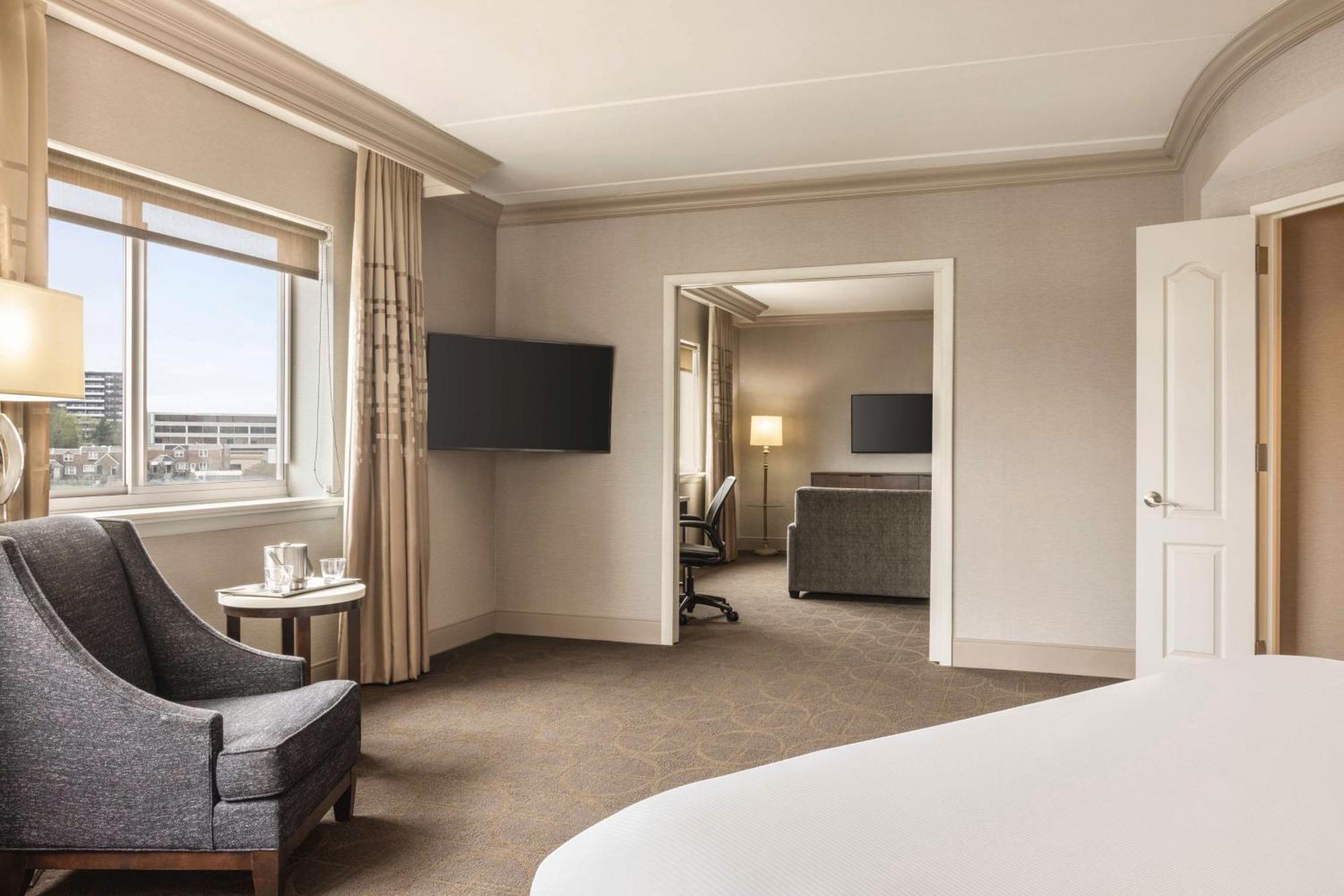 Hilton Philadelphia City Avenue Esterno foto
